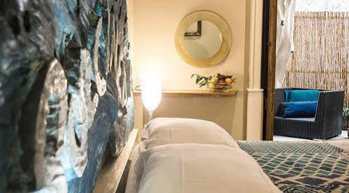 Atelier Ines Gallery 3* Naples